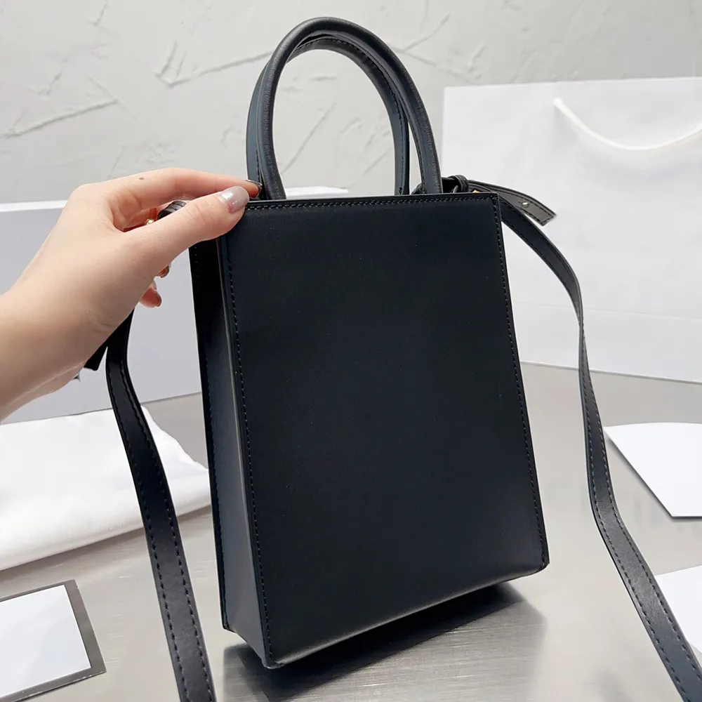 Bolsa Tote de grife Bolsa de mão de luxo feminina Couro preto Pochette Bolsa de ombro transversal Bolsa de compras casual