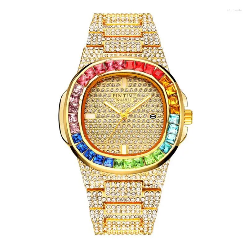 Armbandsur Top Brand Men's Watches Luxury Bling Colored Diamond Iced Out Case Fashion Quartz armbandsur Stainl Steel Strap Calendar