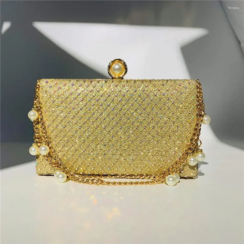 Kvällspåsar Grid Rhinestone For Women Bling Bride Clutches Pearl Metal Chain Handle Handväska Elegant cocktailparti axelväska