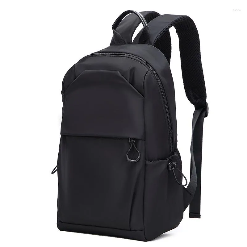 Mochila Para Hombre, Pequeña, Negra, Ligera, De Moda, Bandolera, Simple,  Informal, De Viaje, Universal, Para Niños De 23,68 €