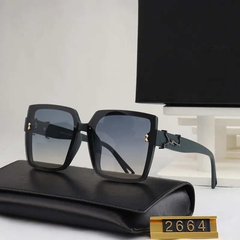 Designer y Solglasögon för kvinnors Mens -glasögon PC Lens Full Frame UV400 Sun Colorful Vintage Proof Womens Sun Glasses Luxury Printing Oversize Adumbral SL3