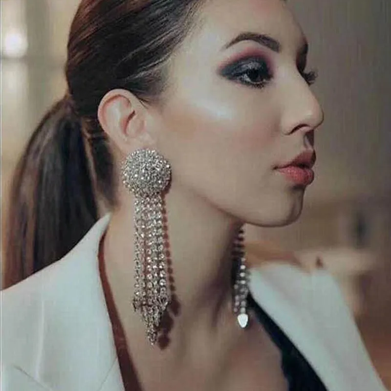 Leading Lady Fancy 2023 „You are the Trend“ baumelnde Ohrringe, altmodisch, 18 Karat 3D-Hartlegierungsdiamanten, neue, stilvolle, einzigartige, traditionelle Marken-Luxusohrringe