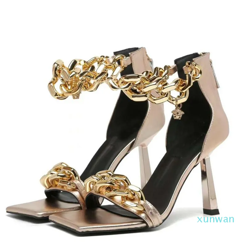 Ontwerpers Vrouwen Ketting Muilezels Hoge Hakken Sandalen Vierkante Kop Lederen Sandalen Trouwjurk Schoenen Sexy feestschoenen Met Doos