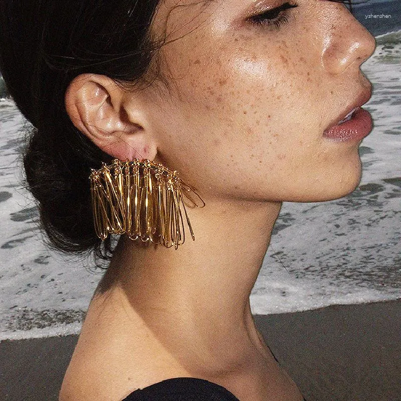 Boucles d'oreilles pendantes français gland exagéré suspendus aiguilles de pin Design élégant Unique plaqué or grande boucle d'oreille bijoux de fête