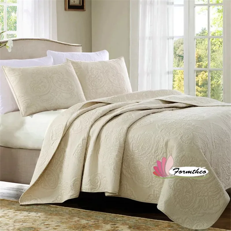 Conjunto de cama bordado acolchoado luxuoso lençol de algodão duplo capa grande colchas para rei 230626