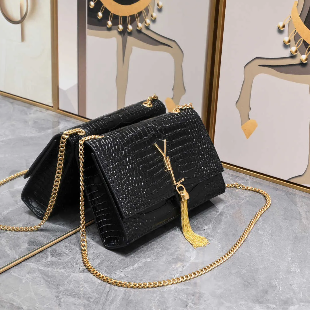 【関税込み】★Golden ★スタッズトリム バッグ GWA00632A DHgate.com:Alligator Print Shoulder Bag, Luxury Chain Bag