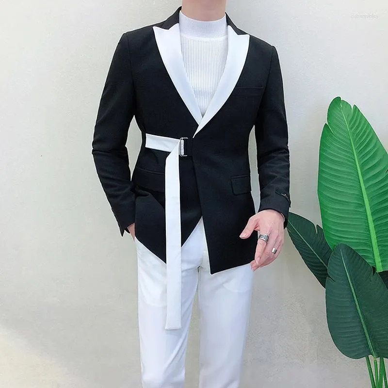 Męskie garnitury męskie moda 2023 Męskie groom Tuxedos Groomsmen Wedding Party Dinner Man Man Man PCS (krawat z kurtkami)