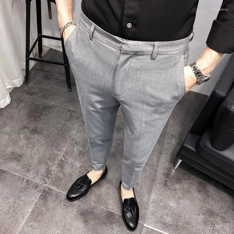 Abiti da uomo Giacche da uomo Pantaloni Alla moda Grigio britannico Tinta unita Pantaloni casual slim fit elastici Affari leggeri L'elenco