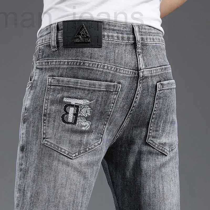 Diseñador de jeans para hombres 8A Top Original B urberry Pantalones cortos y pantalones tienda en línea Primavera Nuevo algodón Versión coreana Slim Fit Marca Smoky Grey Bordado