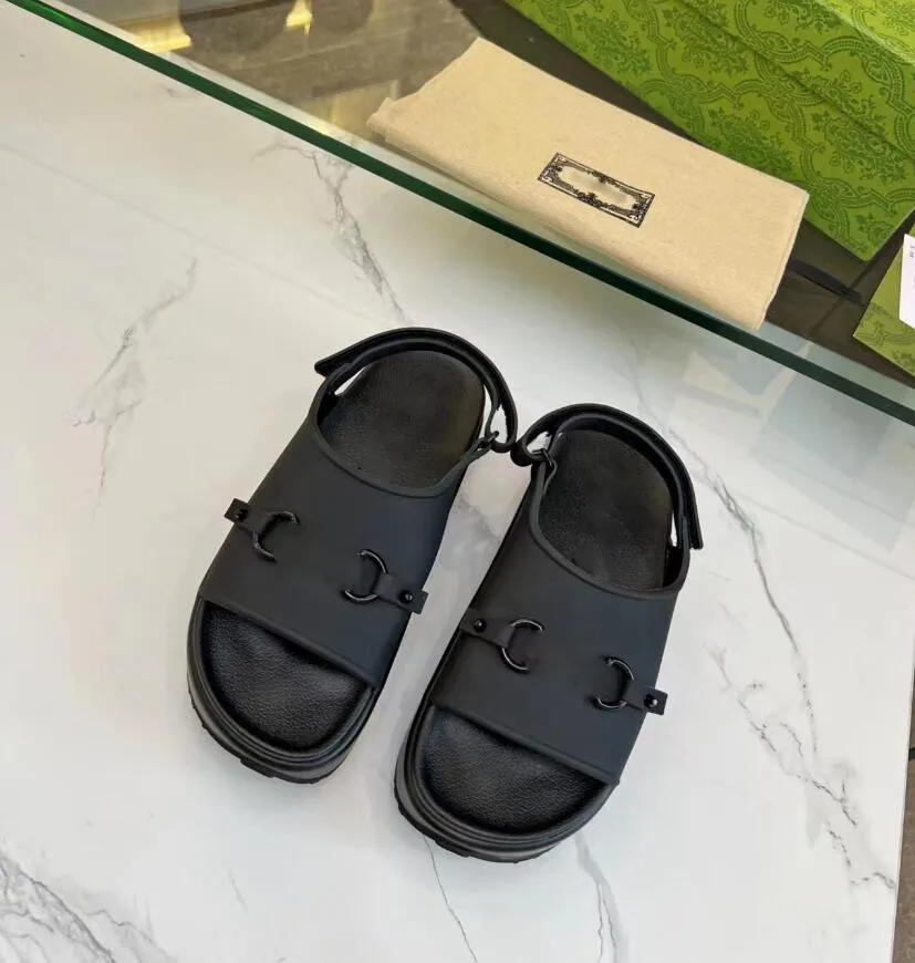 2023 luxe Horsebit Flatform sandales hommes femmes fond épais éraflures plage été glisser bleu foncé antidérapant semelle en caoutchouc pantoufles tongs chaussures