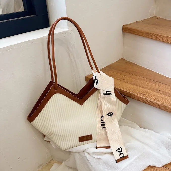 Brand Day Packs 23 Summer New High Capacity Canvas Bag ins Small Fashion Handheld Women's Premium One Shoulder Tote Bag