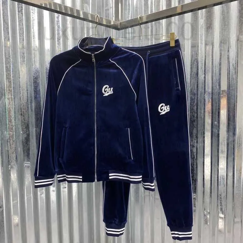 Herrspårsdräkter Designer Sports Suit broderad blixtlås Jacka brev Löst byxor Set män Kvinnor kostymer mode guld sammet casual tracksuit tqwl