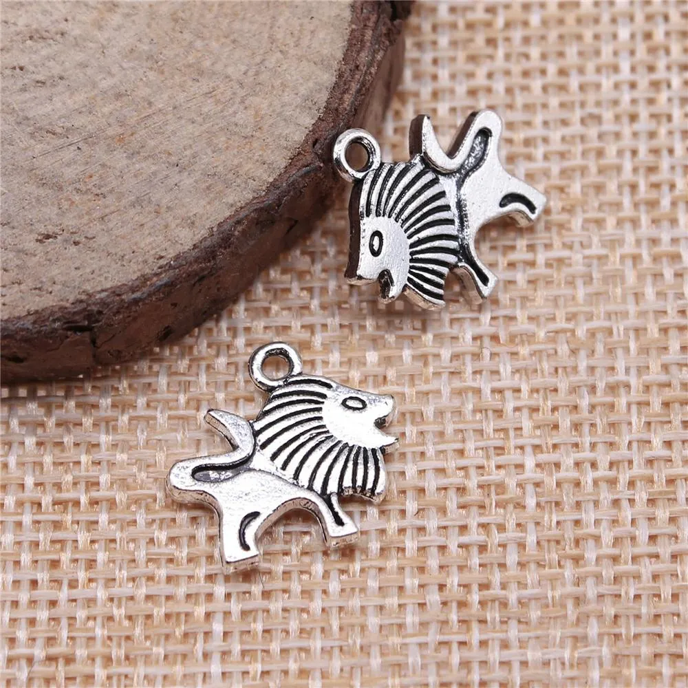 Colliers 150pcs 16x15 mm Animal à double casse Lion Pendant Charmes en gros pour des bijoux faisant de petits lions pendentifs Lion