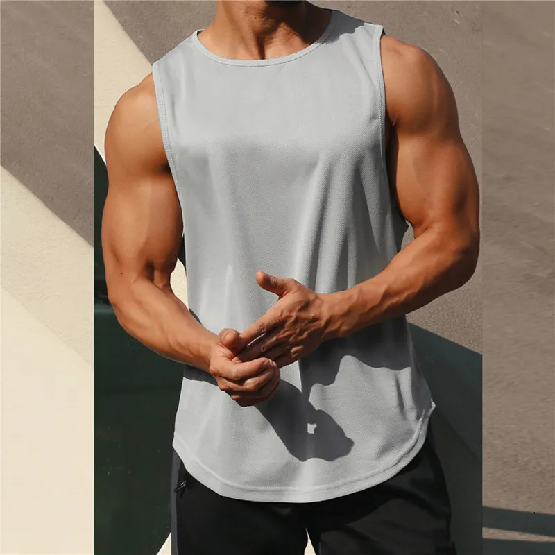 Hommes Débardeurs D'été À Séchage Rapide Gym Chemise Rue Sans Manches T-shirts Pour Hommes Entraînement Fitness Maillots Sport Gilet Vêtements 230627