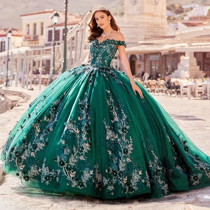 Emerald green ballroom clearance dress