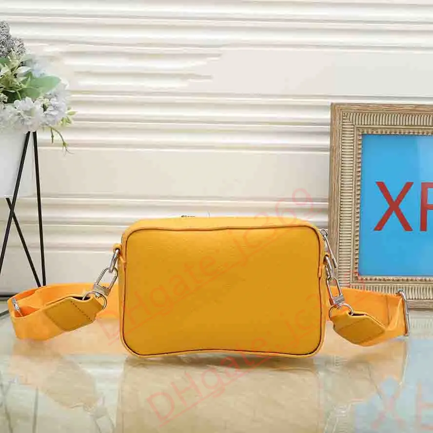 Marka Tasarımcıları Enstantane Kadınlar Için Rahat Geniş Askı Omuz Çantaları Crossbody Kamera Çantası Deri Sarı siyah mavi gri Messenger Çapraz Vücut Kayışı Çanta