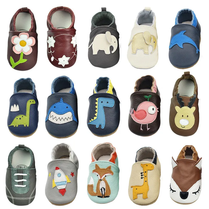 First Walkers spädbarnskor mjuk äkta läder pojkar flickor skid Proof Shoe Autumn Baby Girl Sneakers Toddler Boy Born tofflor Walker 230626