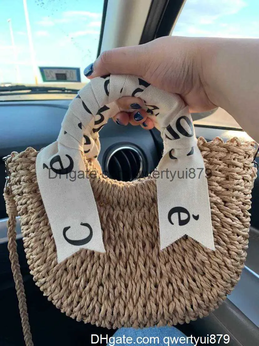 Borsa del progettista Moda donna Borsa a mano a tracolla semicircolare a nastro piccolo Borsa a tracolla intrecciata a mano fresca piccola borsa da donna casual qwertyui879