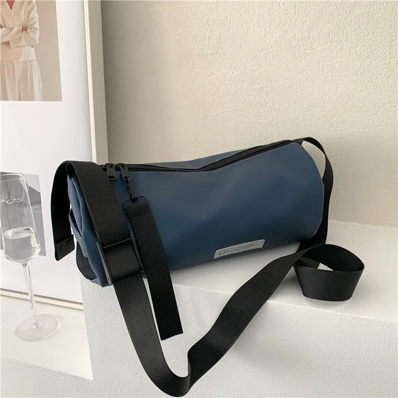 Cylinder Bag Womens Bag 2022 New Trendy Lightweight Exercise Casual Messenger Bag Ins Student Large Capacity Shoulder Bag
