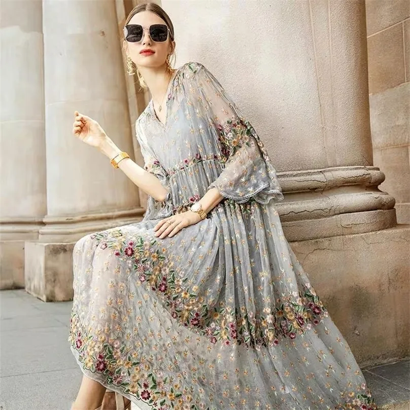 Summer Dress Mesh Floral Embroidery Vneck Flare Sleeve Dress Women Big Swing Patchwork Pleated Dresses Plus Size 4xl 220526