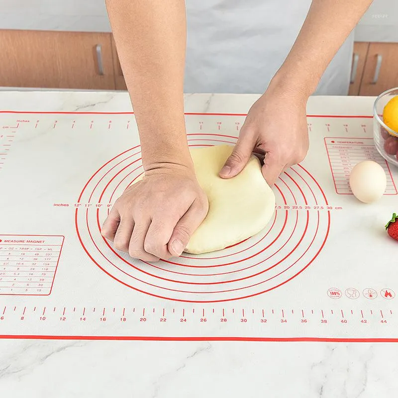 Table Mats Dough Mat Silicone Baking Pizza Cake Maker Pastry Kitchen Cooking Grill Gadgets Bakeware Pad Sheet