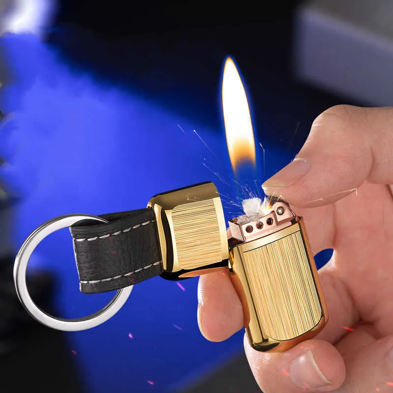 Metall Mini Kerosin Feuerzeug Outdoor Leicht Zu Tragen Schlüsselanhänger Anhänger Schleif Rad Zündung Rauchen Zubehör Gadgets Für Männer Kein Gas