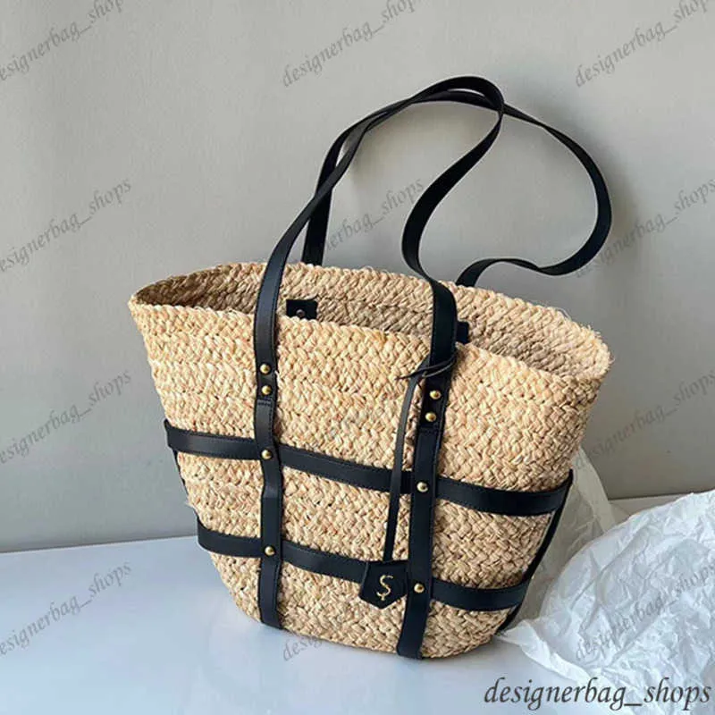 Summer Women's Tot Bag New grass woven very solid, in the bag on the leather ring, beach bag straw shopping bag vegetable basket 230423