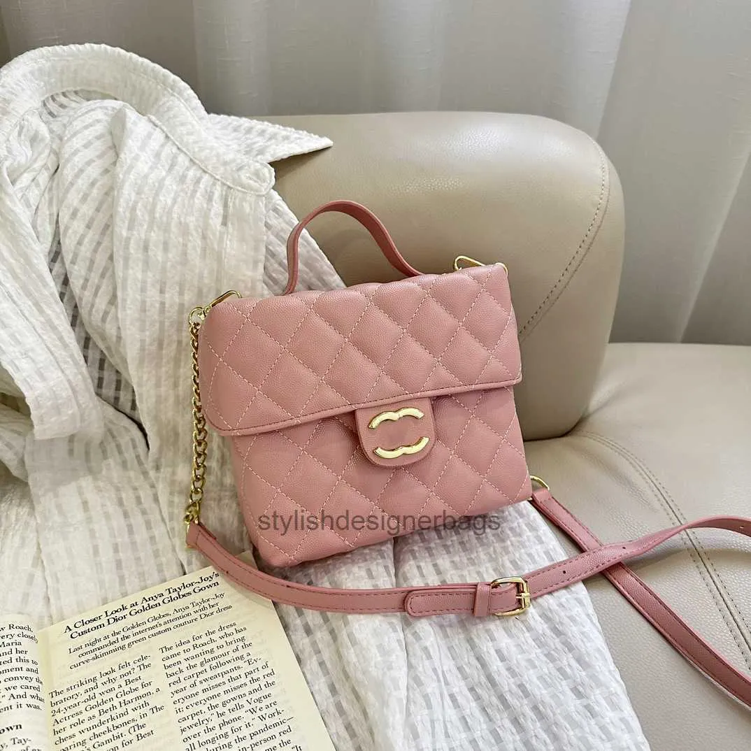 Bolso de diseñador Bolso cuadrado pequeño Moda para mujer Boca Sobre rojo Salir Todo Bolso bandolera Bolso Bolso con cadena Bolso cruzado a cuadros con diamantes Dhgate elegantdesignerbags