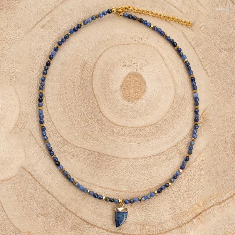 Girocolli Girocolli Collana estiva in pietra naturale Collana blu verde colorata fatta a mano con ciondolo retrò accessorio regalo per gioielli da spiaggia madre Girocolli Gord22