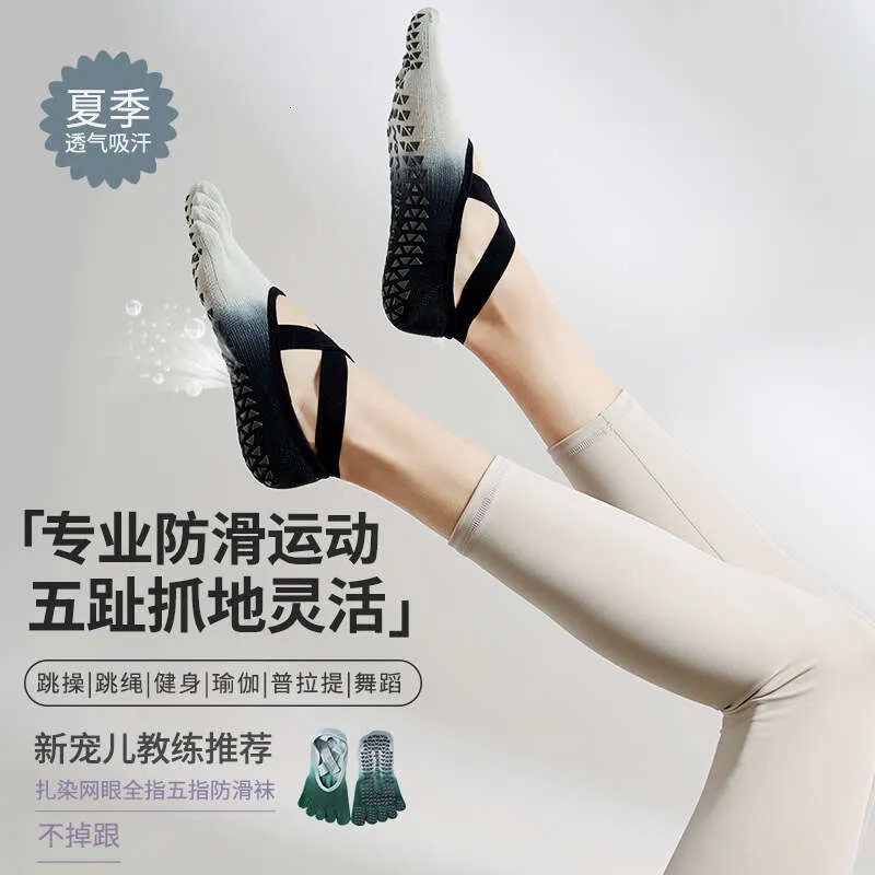 2023 New Gradual Banding Yoga Socks, Non Slip Professional Women's Five Finger Socks, Pilates Socks, Summer Thin Style Gluing