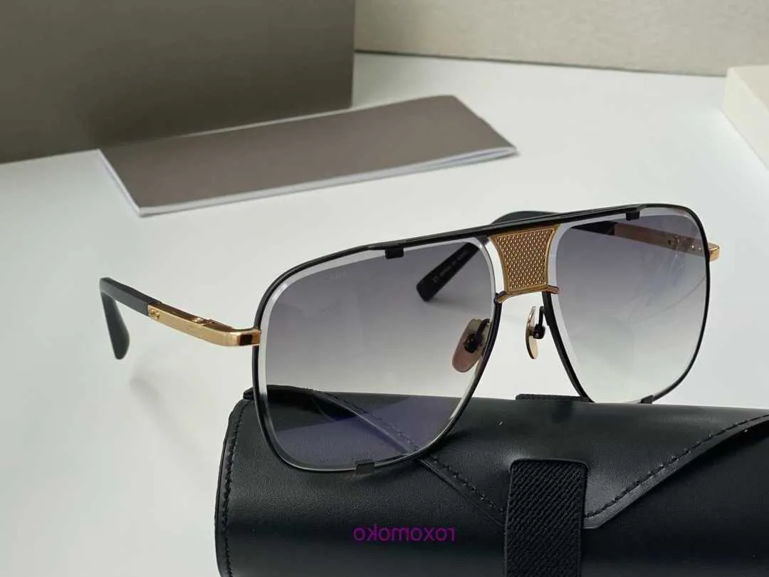 A DITA Mach Five 2087 Top Original Designer Solglasögon för Mens Famous Fashionable Retro Luxury Brand Eyeglass Fashion Design Womens Solglasögon med Box UV380 8MGZ