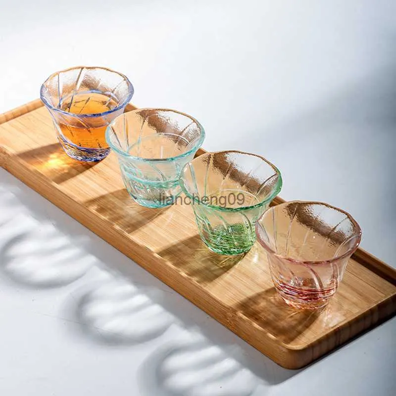 1PCSワイングラス透明なカラーペインティングティーカップクリエイティブガラス家庭用水リップルパターンガラスカップ飲酒器具