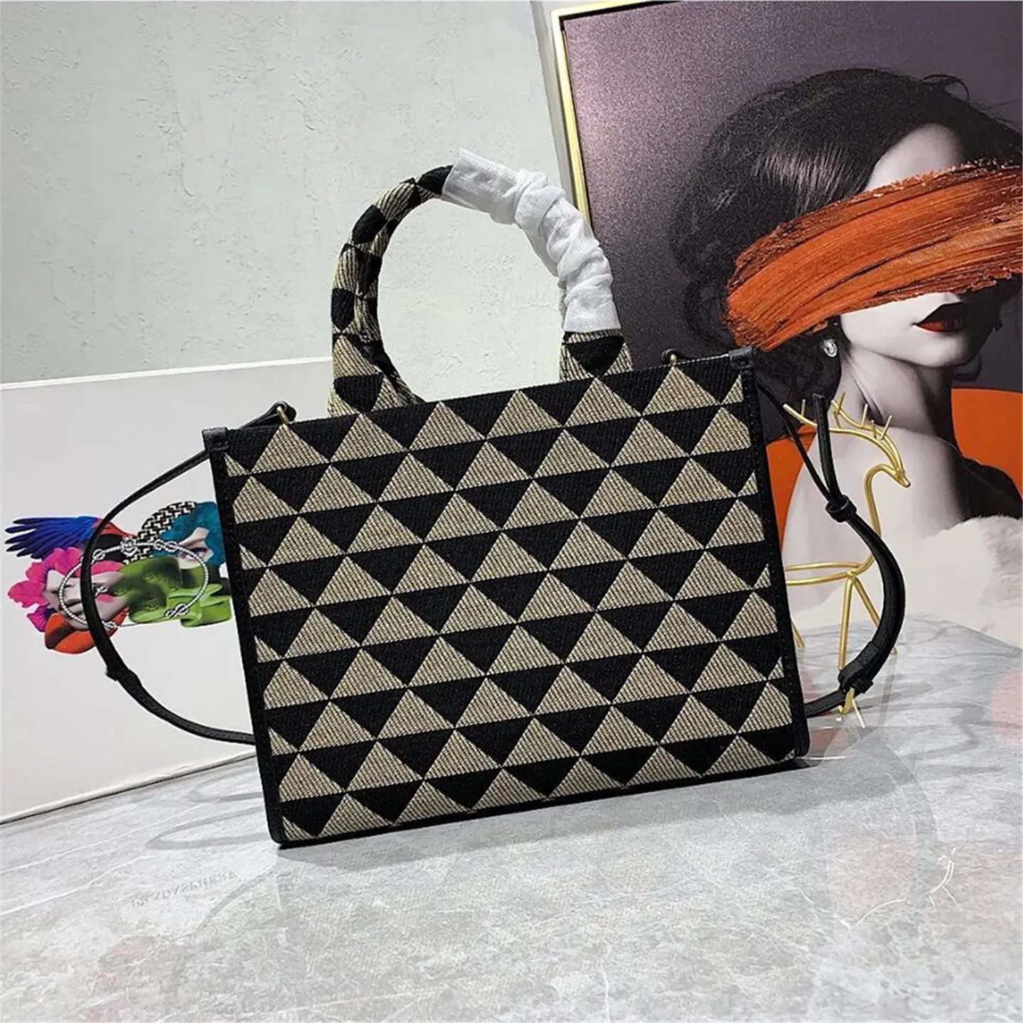 Designer Tote Bag for Women Large Canvas Shoulder Bag with Geometric Jacquard Fabric Split Color Open Closure Perfect for Shopping Casual