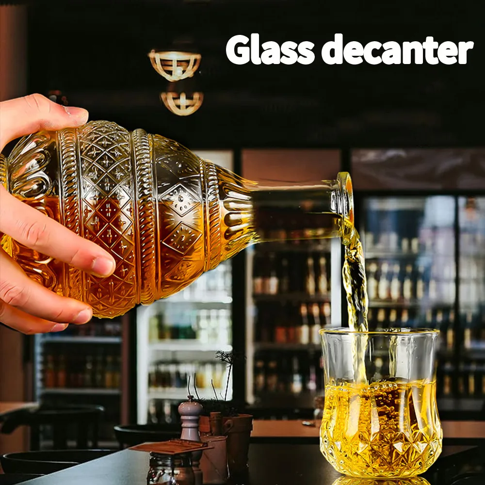 Square Decanter Glass Vintage Whiskey Glasses 1000ML Capacity For Whisky,  Liquor, And Crystal Spirit Perfect For Home Bar Or Whistling Experience  From Ren09, $23.74