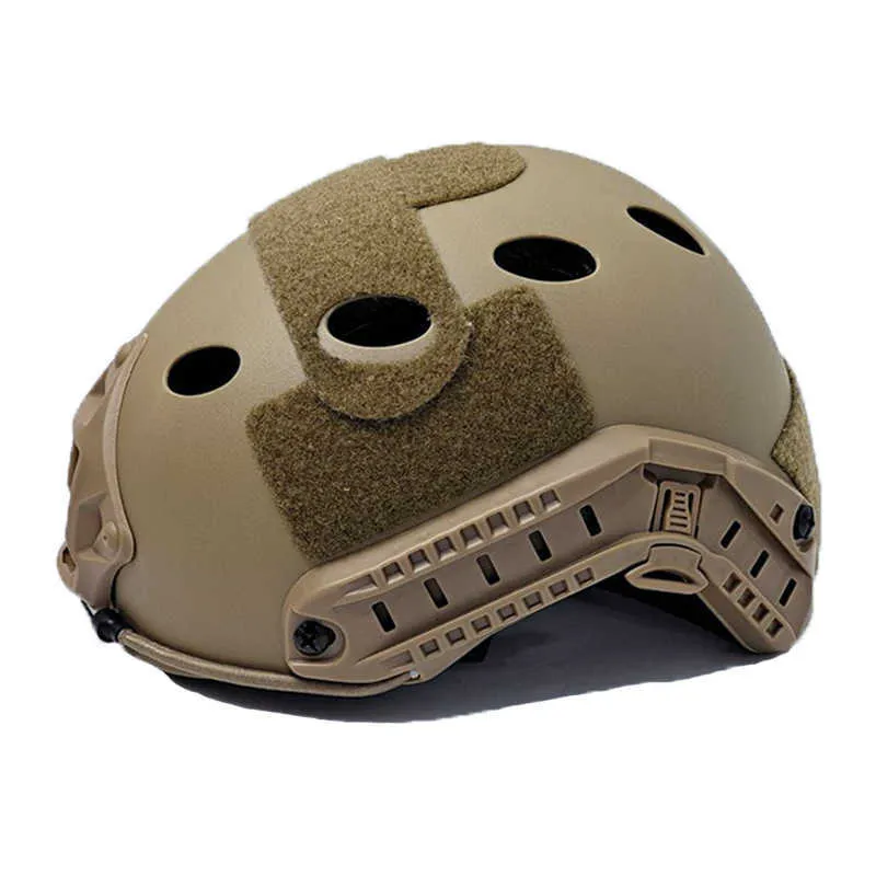 Caschi tattici Paintball protettivo di alta qualità Casco tattico Wargame Army Airsoft Tactical FAST Helmet Casco militare Fast HelmetHKD230628