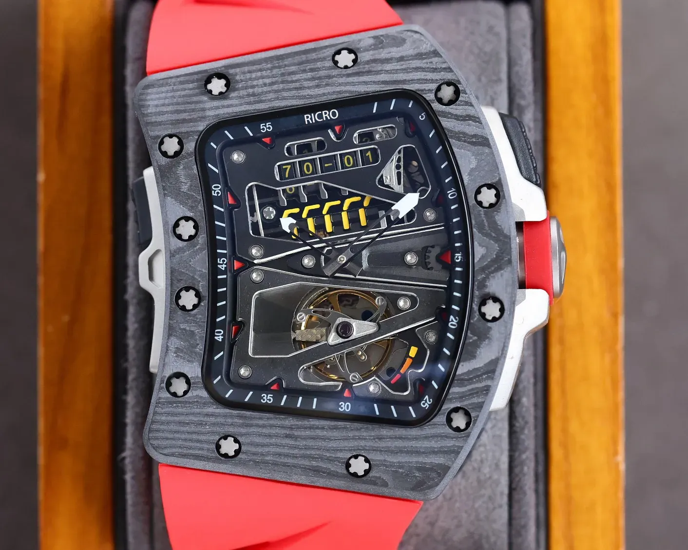 Relógio estilo esportivo caixa de fibra de carbono movimento mecânico automático pulseira de borracha fivela arco relógio RICRO moissanite