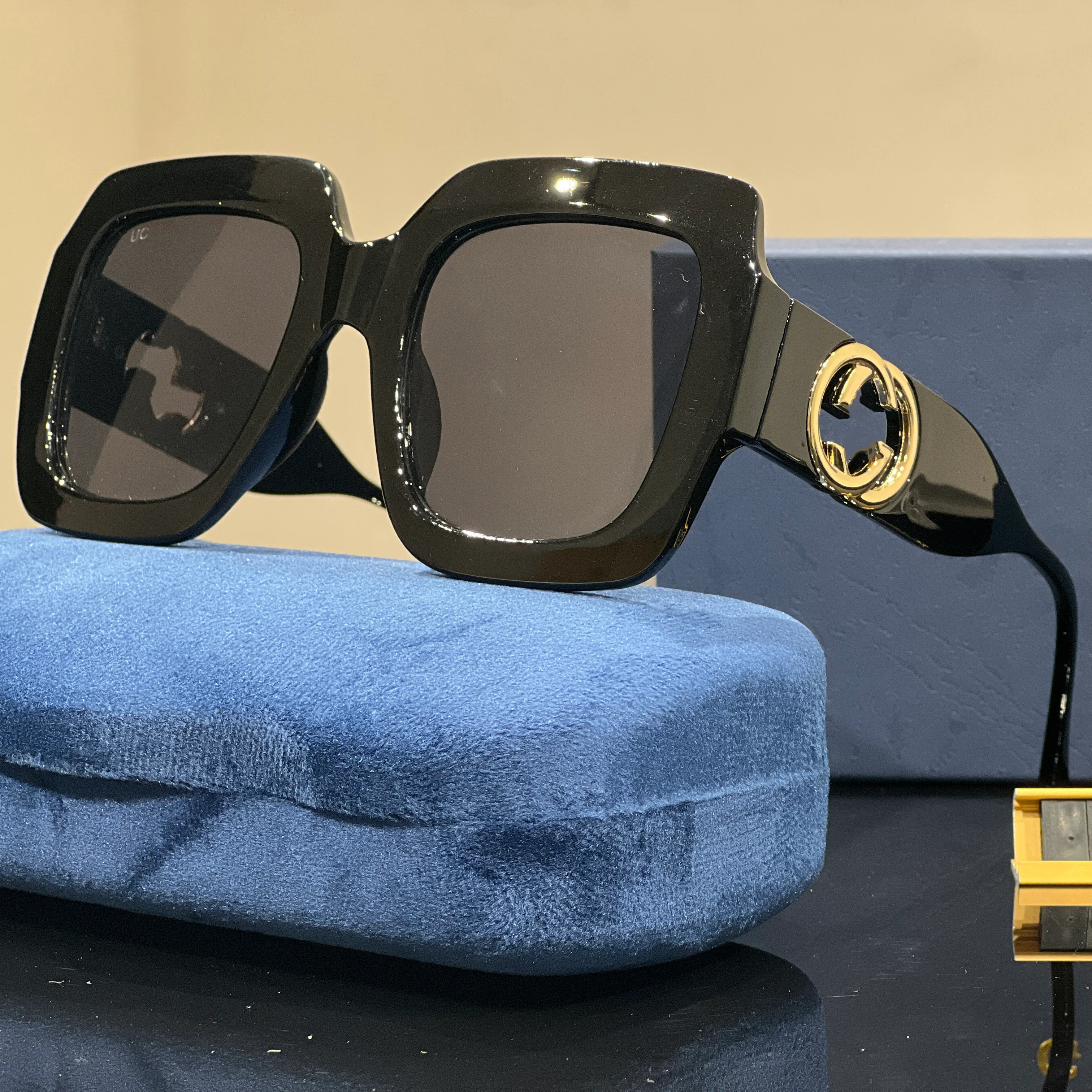 Óculos de sol designer para mulheres designer mens óculos de sol clássicos óculos de proteção ao ar livre praia para homem mix cor opcional com caixa agradável bom k892