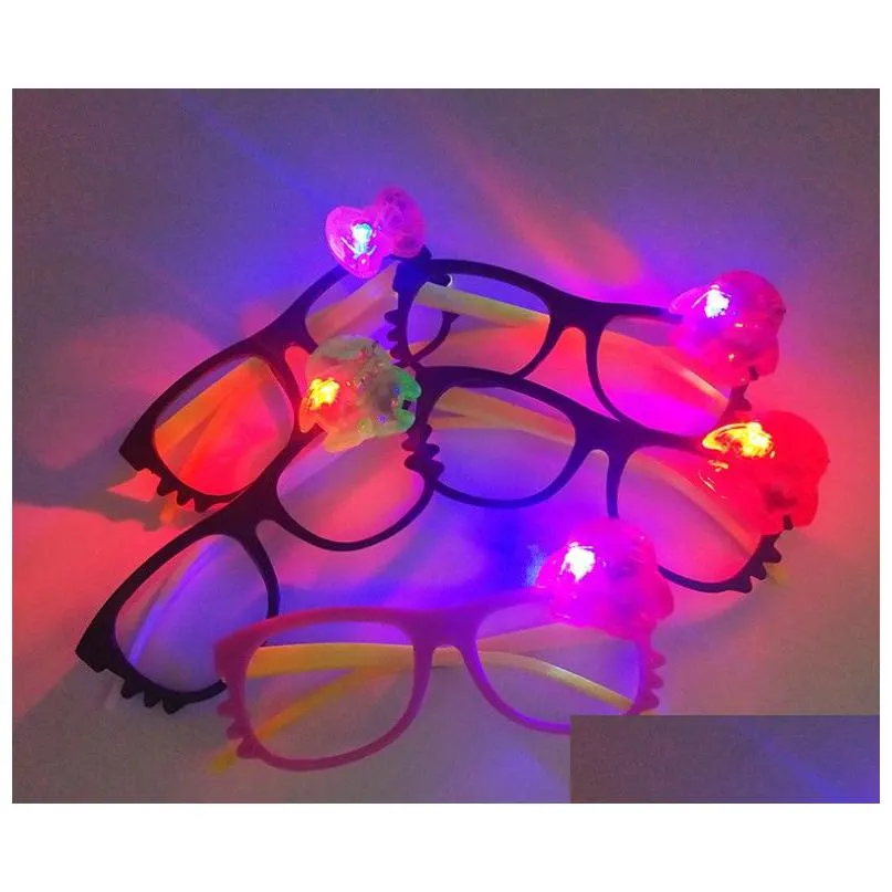 Przyjęcie przychylne okulary LED Kizlite Favours z zabawnymi piłkami hurtowymi rekwizytami urodzin