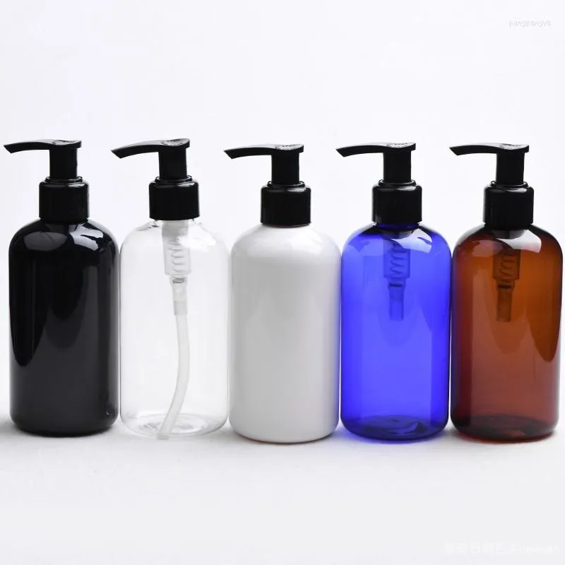 Förvaringsflaskor 20 st 250 ml tom lotion pump plastflaskflaskan påfyllbar resa för kosmetika husdjursbehållare med schampo