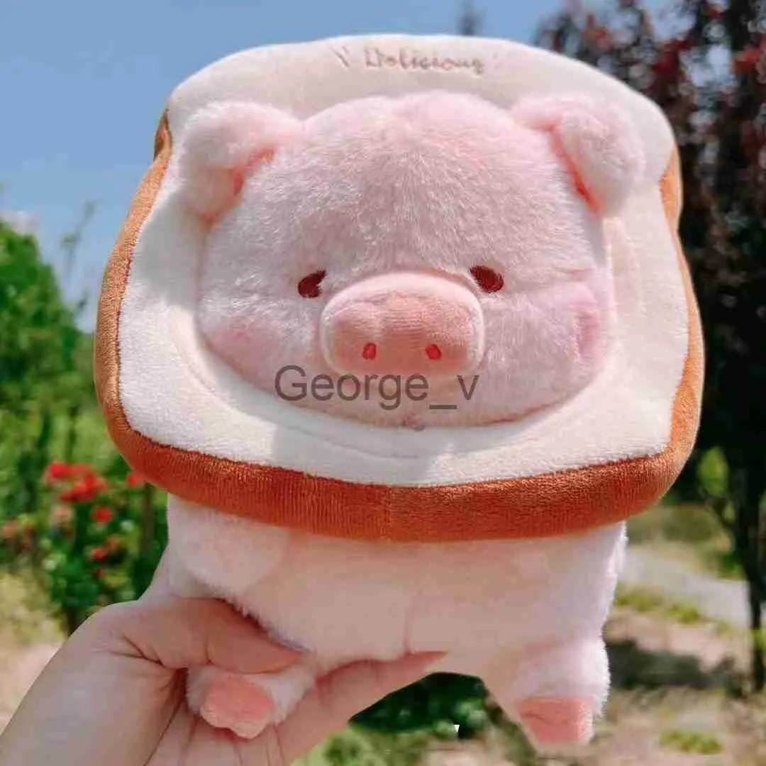 Doldurulmuş Peluş Hayvanlar Kawaii Anime Lulu Domuz Ekmek Peluş Oyuncak Yaratıcı Doldurulmuş Hayvanlar Piggy Tost Bebek Kız Doğum Günü Oyuncaklar Kız Arkadaşı Çift Sevimli Hediye J230628