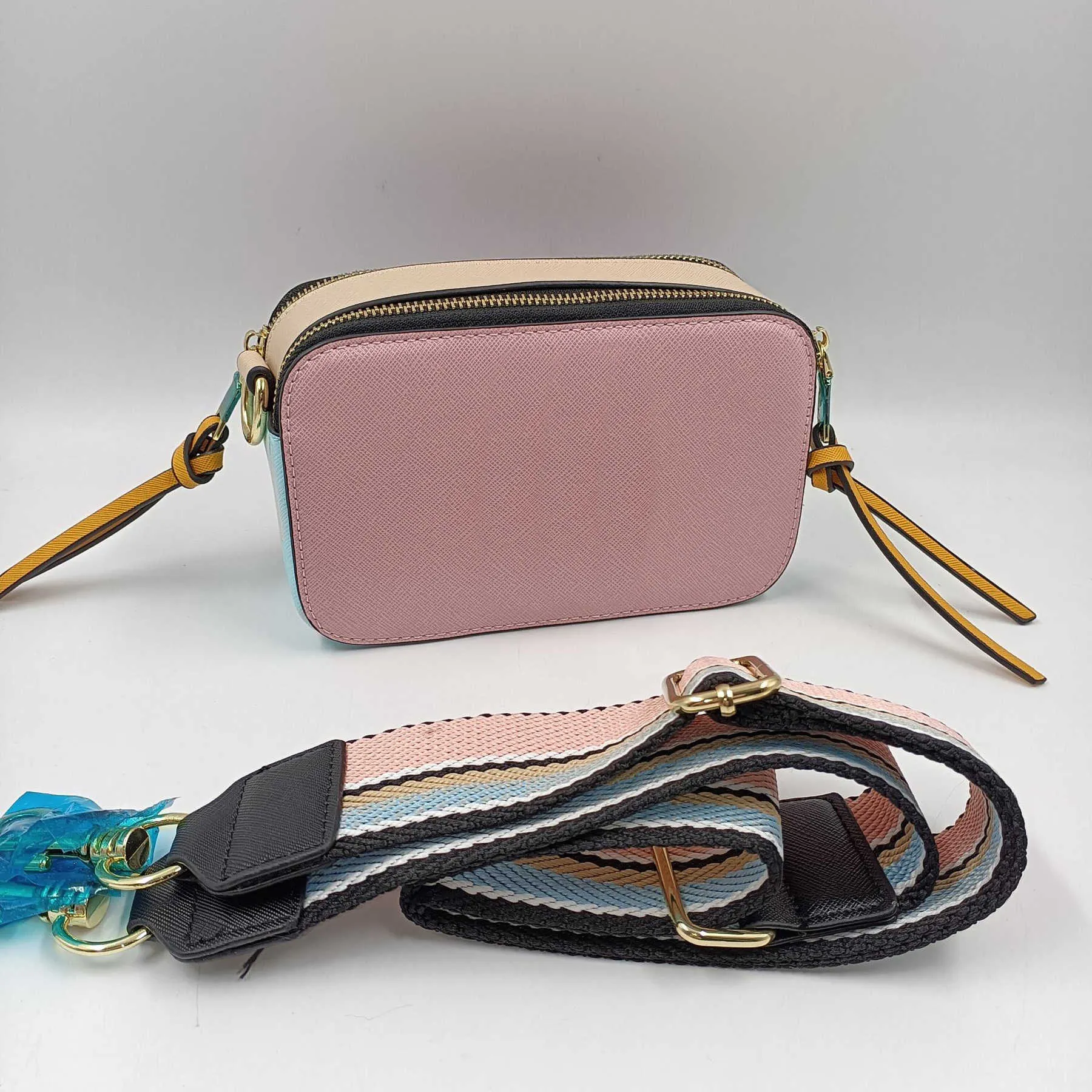 Black PU Leather Crossbody Bag for Women Small Square Flap Camera Bag with Wide Shoulder Strap Vintage Style for Business Occasion