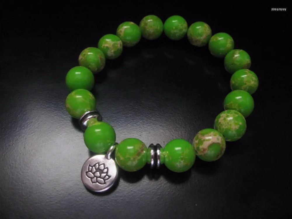 Bracelet en pierre naturelle de régalite verte - Bijoux et