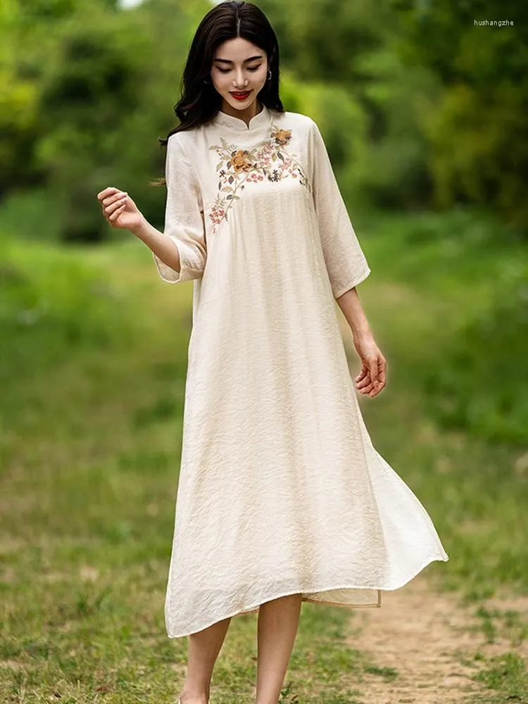 Chinese Style Vintage Floral Embroidered Casual Dress for Women