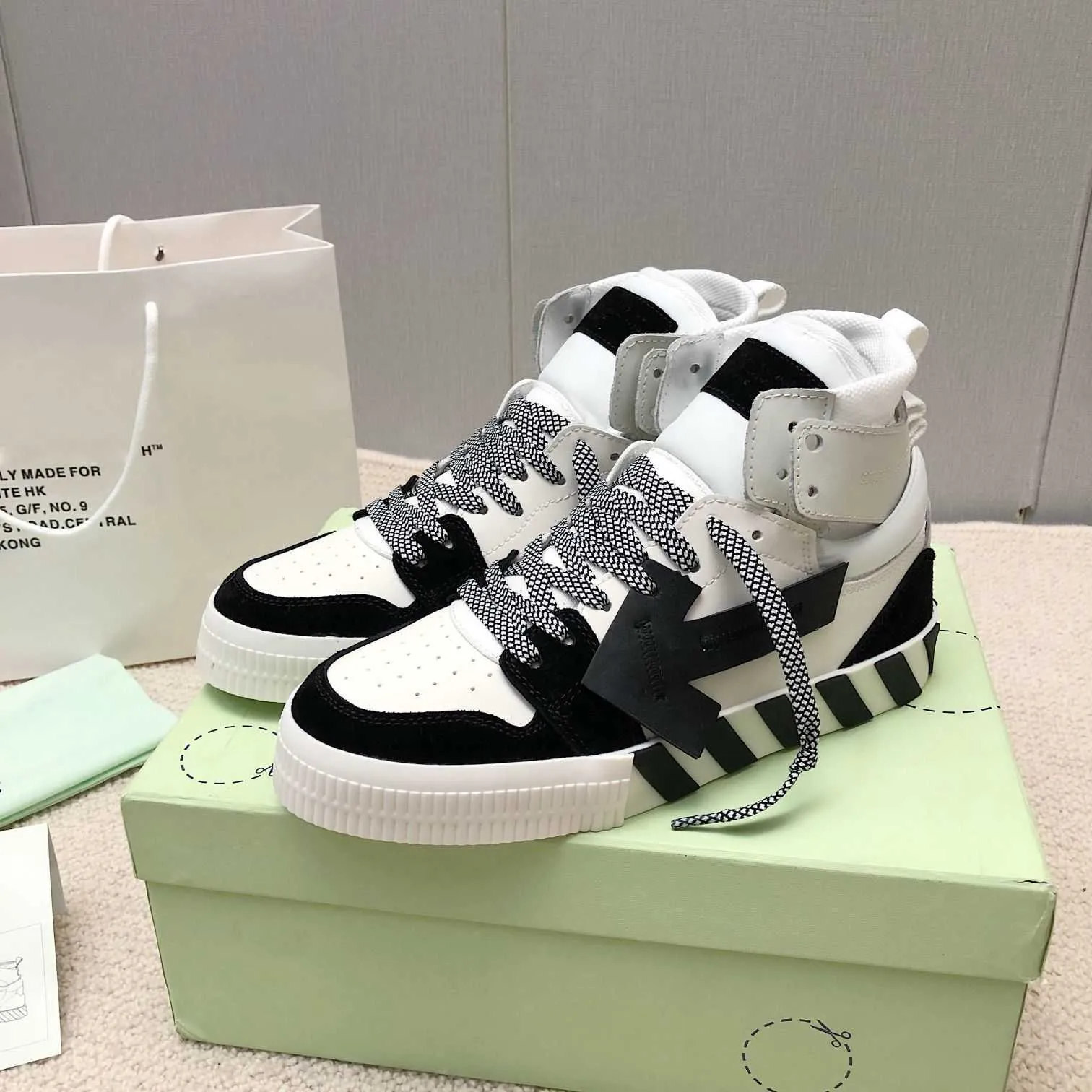 Lace Up Canvas Sneakers Vulcanized Off White Outdoor White 
