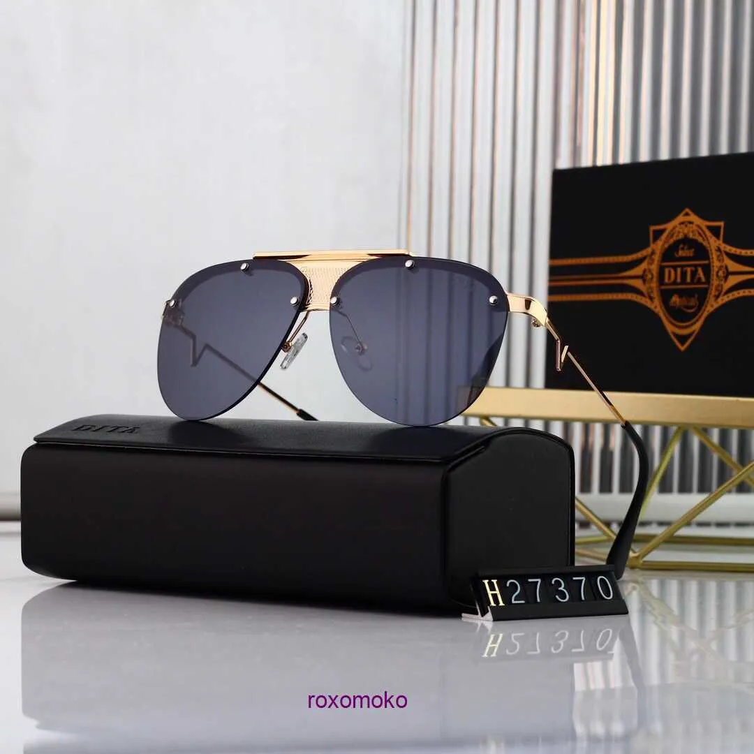 dita Women Sunglasses Square Fashion Retro Trend Gold Frame Glass Lens Eyewear for 5 Color Optional Exquisite Gift Box High Quality 09B0 0KR3