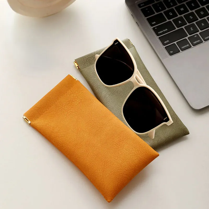 Accessoires de lunettes 4 couleurs en cuir souple lunettes de lecture sac étui étanche solide soleil pochette Simple lunettes sacs de rangement 230628