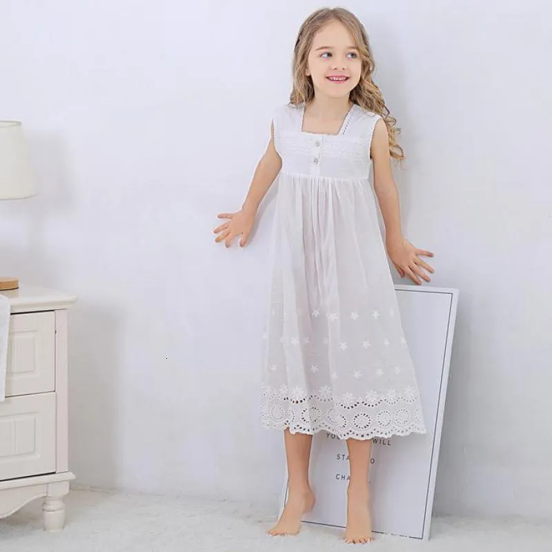 Pyjamas Toddle Girl White Nightdress Princess Dress Children Nightrowns For Girls Kids Night Lace Sleeping 230627
