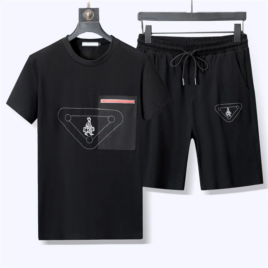 Designer Mens T shirt fashion cotton letter triangle sign round neck outdoor loose sports leisure men shorts suit tshirts mens short sleeve tee Tracks Sweatpants