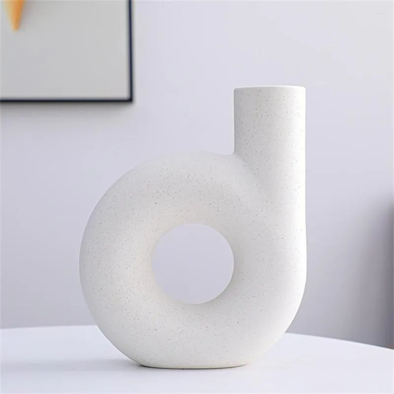 Vasen, Blumendekoration, moderne minimalistische Vase, perfekte dekorative Blume, handgefertigte Keramik, entworfen mit einzigartigem Wohndekor