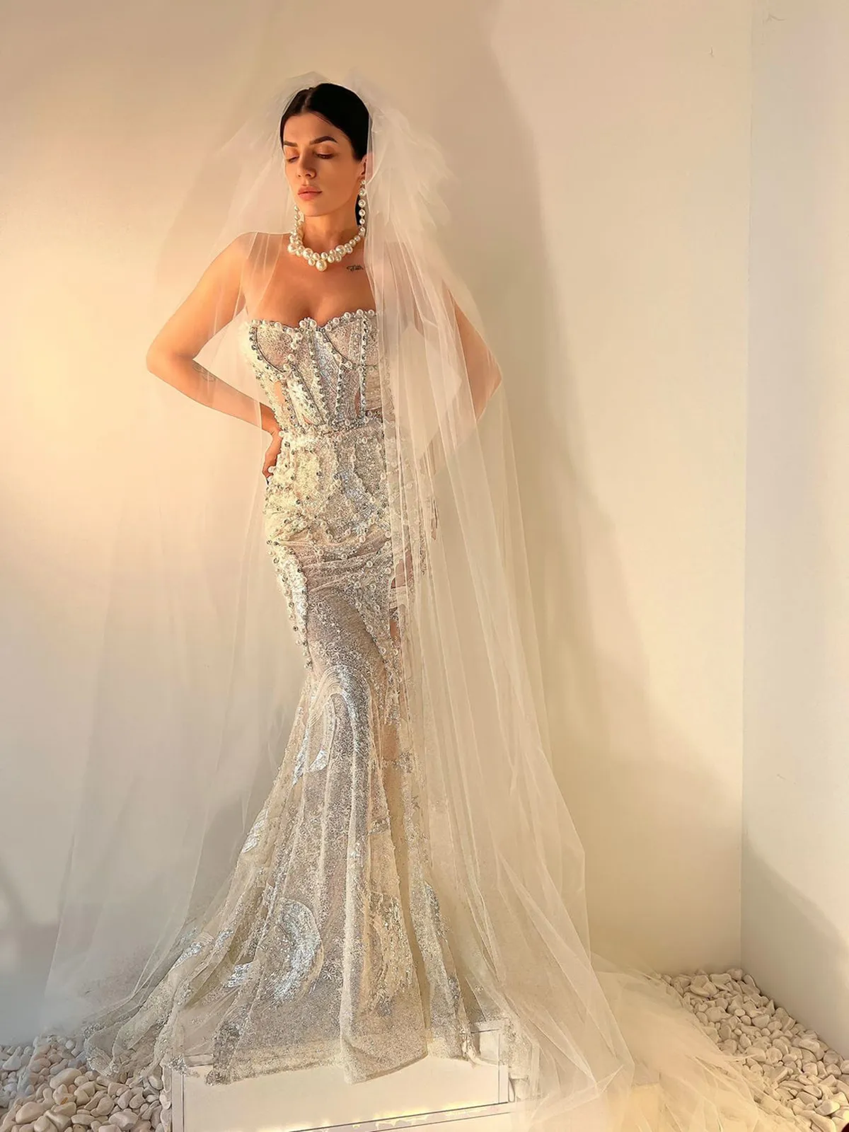 Gorgeous Mermaid Wedding Dresses Sweetheart Sleeveless Pearls Applicants on Tulle Court Gown Backless Custom Custom Made Plus Size Bridal Gown Vestidos De Novia